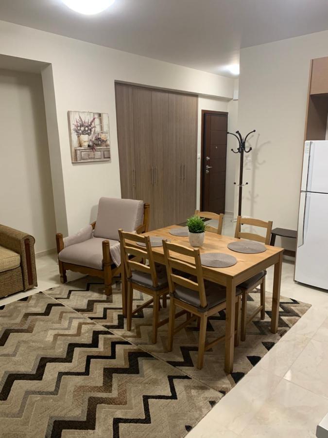 Renovated Apartment In The Center Of Larisa エクステリア 写真